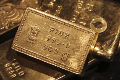 Vàng châu Á hướng đến tuần tăng giá thứ ba liên tiếp