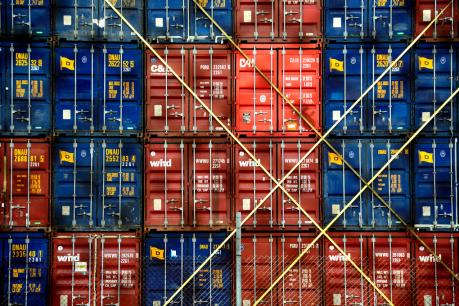 Hàn Quốc đối phó  với chủ nghĩa bảo hộ thương mại