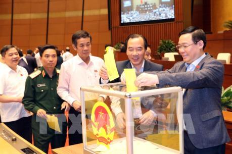 Kỳ họp thứ 6, Quốc hội khóa XIV: Quốc hội tiến hành bỏ phiếu bầu Chủ tịch nước