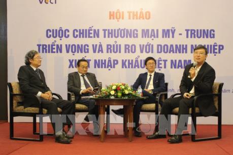 Tránh hoạt động truyền tải trong cuộc chiến thương mại Mỹ- Trung