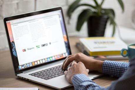 Hai máy tính chứa dữ liệu hơn 20.000 sổ đỏ bị mất