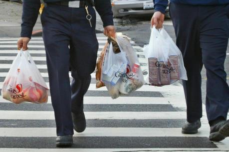 Châu Âu sẽ cấm sử dụng sản phẩm nhựa dùng một lần