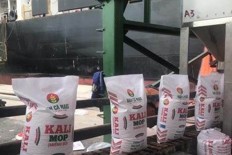 Lợi thế thị trường giúp đạm Cà Mau vượt mức các chỉ tiêu tài chính