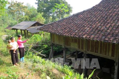 Tuyên Quang: Khó về kinh phí, 31 hộ dân không thể di dời đến nơi an toàn