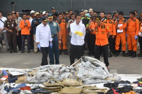 Rơi máy bay tại Indonesia: Yêu cầu kiểm tra toàn bộ máy bay Boeing 737 Max