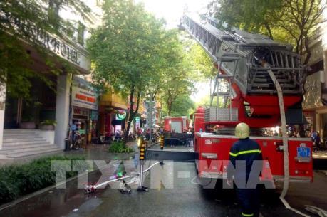 Cháy khách sạn A&E ở Thành phố Hồ Chí Minh