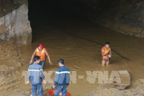 Hòa Bình: Sập hầm khai thác vàng trái phép làm hai người mất tích