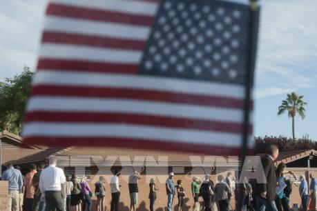 Bắt đầu đóng cửa các điểm bỏ phiếu bầu cử Quốc hội Mỹ giữa nhiệm kỳ