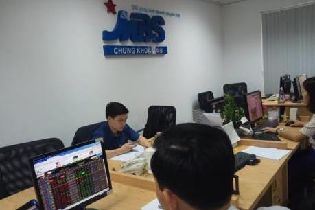 Chứng khoán ngày 8/11: Bluechip kéo VN-Index tăng điểm 