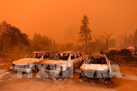 Mỹ: Cháy rừng tại California lan nhanh, có hơn 20 thiệt mạng