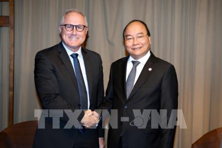 Thủ tướng Nguyễn Xuân Phúc tiếp Lãnh đạo Tập đoàn Sembcorp, Singapore