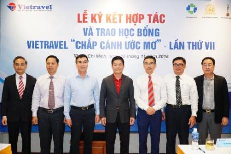 Vietravel ký thỏa thuận hợp tác với 5 trường đại học ở TP. Hồ Chí Minh