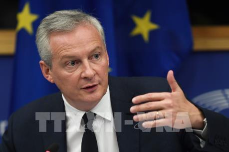 Bộ trưởng Kinh tế Pháp cảnh báo về Brexit