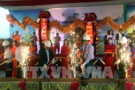 Động thổ Nhà máy điện mặt trời đầu tiên tại Phú Yên