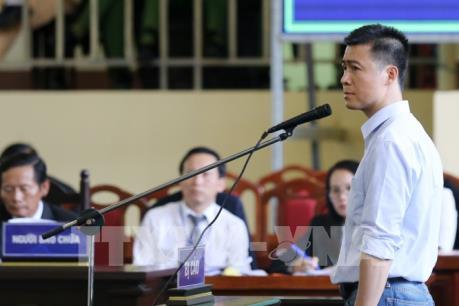 Xét xử vụ đánh bạc nghìn tỷ qua mạng: Xét hỏi bị cáo Phan Sào Nam