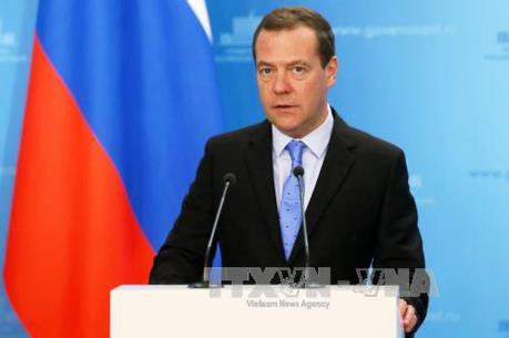 Thủ tướng Liên bang Nga Dmitry Medvedev bắt đầu thăm chính thức Việt Nam