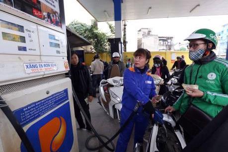 Giá xăng, dầu điều chỉnh nhẹ từ 15h chiều nay 30/11