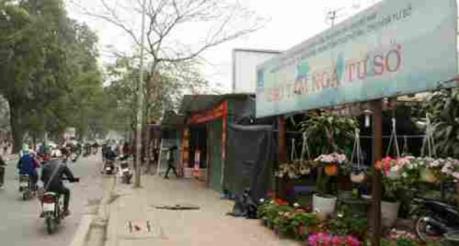 Tháo dỡ 400 ki ốt tạm tại khu vực Ngã Tư Sở