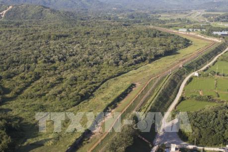 Hàn Quốc mở lại tour quá cảnh đến khu vực biên giới liên Triều