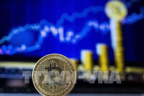 Bitcoin tiếp tục “tuột dốc”