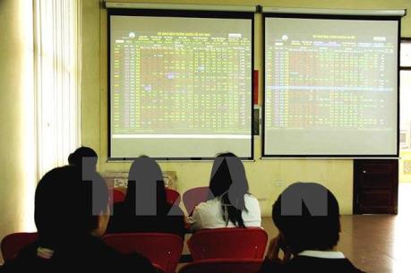 Chứng khoán tuần tới: Kỳ vọng vào một kịch bản giao dịch tích cực hơn