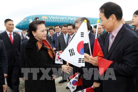 Chủ tịch Quốc hội Nguyễn Thị Kim Ngân bắt đầu thăm chính thức Đại Hàn Dân Quốc