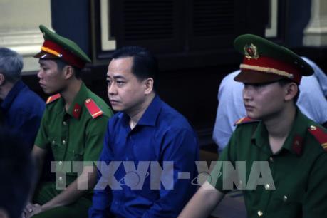 Tiếp tục xét xử vụ án thiệt hại hơn 3.608 tỷ đồng tại Ngân hàng Đông Á