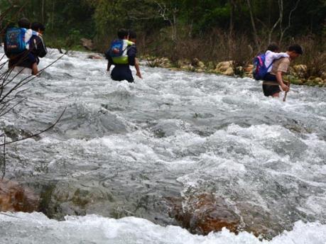 Phản hồi TTXVN: Quảng Ngãi đề nghị bổ sung danh mục xây dựng cầu dân sinh 