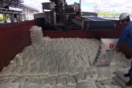 Đạm Cà Mau về đích sản xuất kinh doanh sớm 