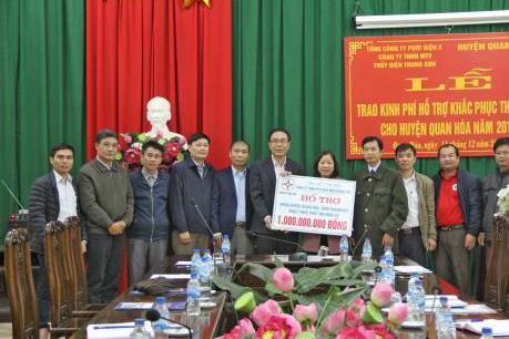 Thanh Hóa: Tổng Công ty phát điện 2 hỗ trợ đồng bào vùng lũ