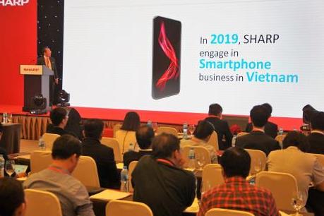 Sharp ra mắt nhiều sản phẩm ứng dụng công nghệ mới nhất tại Việt Nam