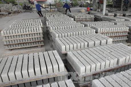 Xử lý tro xỉ mang lại lợi ích “kép”