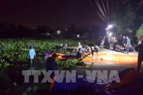 Trong nửa tháng sẽ cơ bản khắc phục sự cố tràn dầu ở Thanh Hóa