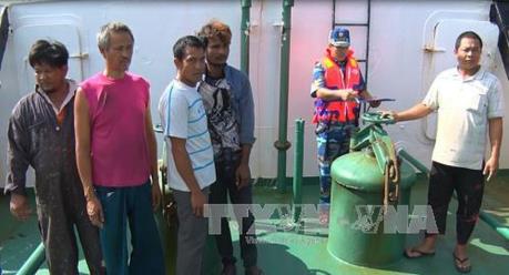Ngăn chặn buôn lậu, gian lận thương mại trong kinh doanh xăng dầu