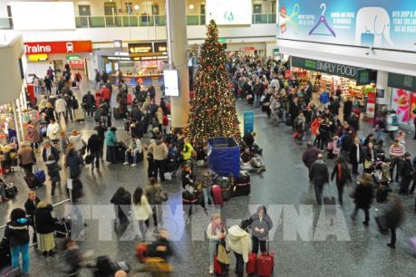 Anh: 110.000 hành khách bị hủy chuyến tại sân bay Gatwick