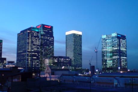 Các ngân hàng lớn nhắm tới các công ty công nghệ ở châu Á