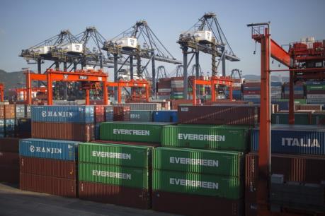 Kinh tế toàn cầu 2018: Lao đao trong vòng xoáy xung đột