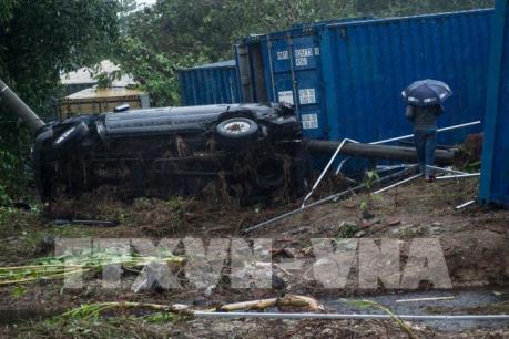 Sóng thần tại Indonesia: Thương vong tiếp tục tăng