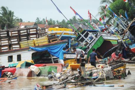 Sóng thần tại Indonesia: Tích cực điều trị cho các nạn nhân 