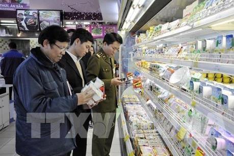 Hà Nội phạt gần 6.900 cơ sở vi phạm vệ sinh an toàn thực phẩm