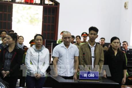 Xét xử vụ trộn lõi pin vào phế phẩm cà phê tại Đắk Nông