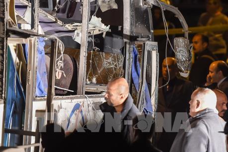 Ba du khách cuối cùng trong vụ đánh bom ở Ai Cập đã về đến Việt Nam