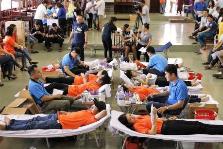 EVNSPC gom được 1.760 đơn vị máu trong Tuần lễ hồng 