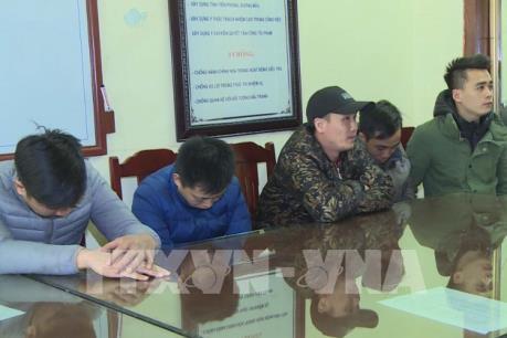 Khen thưởng ban chuyên án triệt xóa 5 công ty cho vay nặng lãi