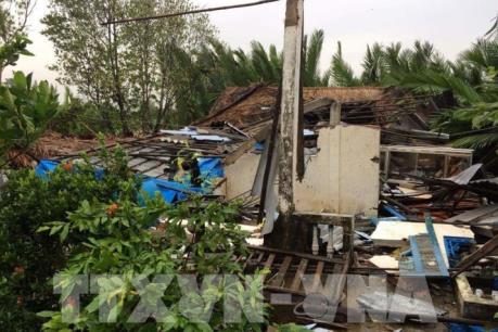 Bão số 1 mạnh cấp 9, giật cấp 11 di chuyển theo hướng Tây Tây Bắc