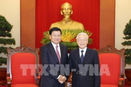 Tổng Bí thư, Chủ tịch nước Nguyễn Phú Trọng tiếp Thủ tướng Lào Thongloun Sisoulith