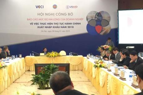 56% doanh nghiệp gặp khó khi tìm hiểu về thủ tục xuất nhập khẩu