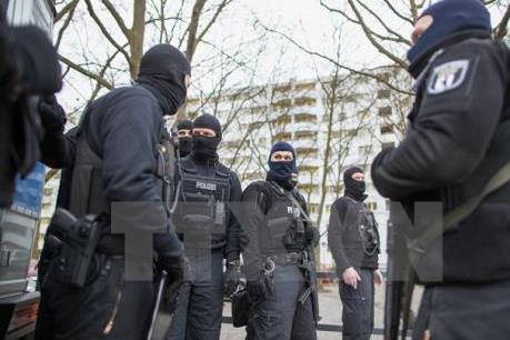 Đức bắt giữ nghi phạm vụ phát tán thông tin các chính trị gia