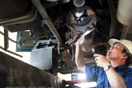 Tăng chất lượng kiểm định xe ô tô đầu kéo, xe chở khách