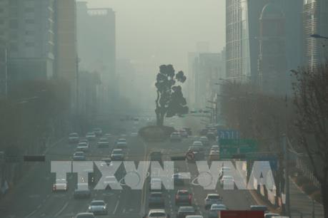 Bụi mịn bao phủ bầu trời Hàn Quốc